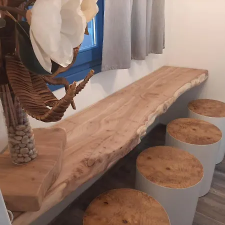 Apartment George's Point Of View