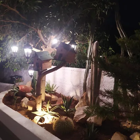 George's Point Of View דירה נאוסה