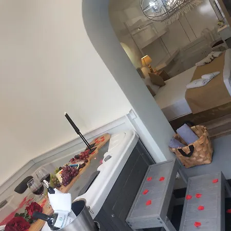 George's Point Of View * Naoussa