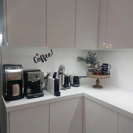 公寓 George's Point Of View 纳乌萨