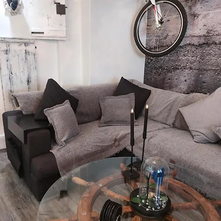George's Point Of View Apartment Naousa (Paros)