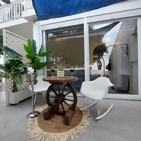 George's Point Of View Naoussa