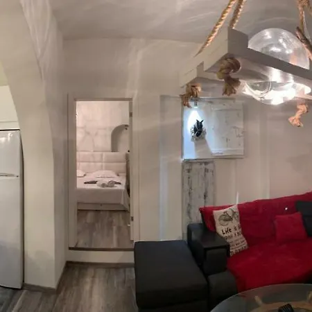 George's Point Of View Apartment